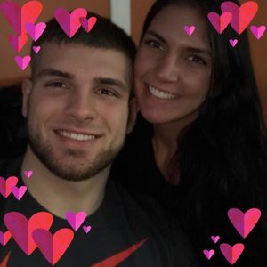 Meet your Posher, Saralynn